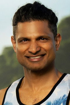 Bhanu Gopal as Wedding Guest (uncredited)