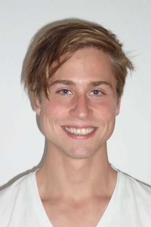 Jan-Hendrik Kiefer as Veith