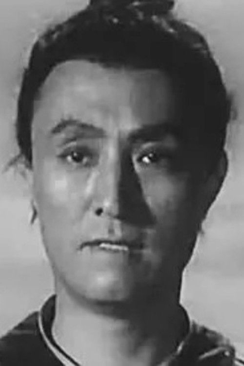 Hong Ji as Qing Nong