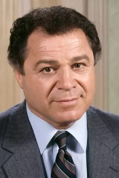 Art Metrano as Kinsella