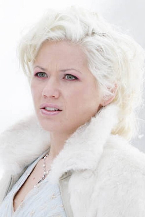 Sarah Elise Steensby as Trine