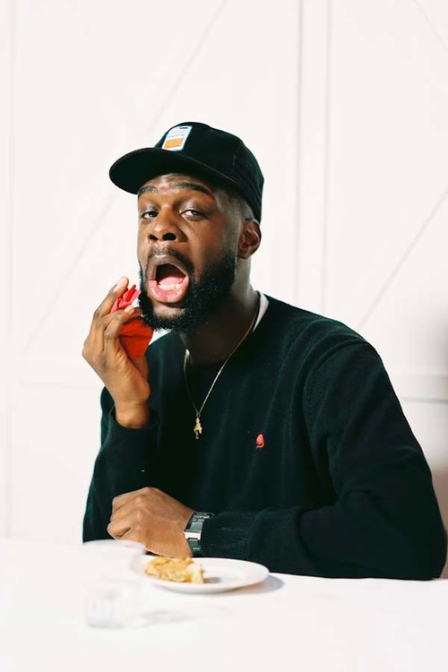 Varnish la Piscine as Abraham