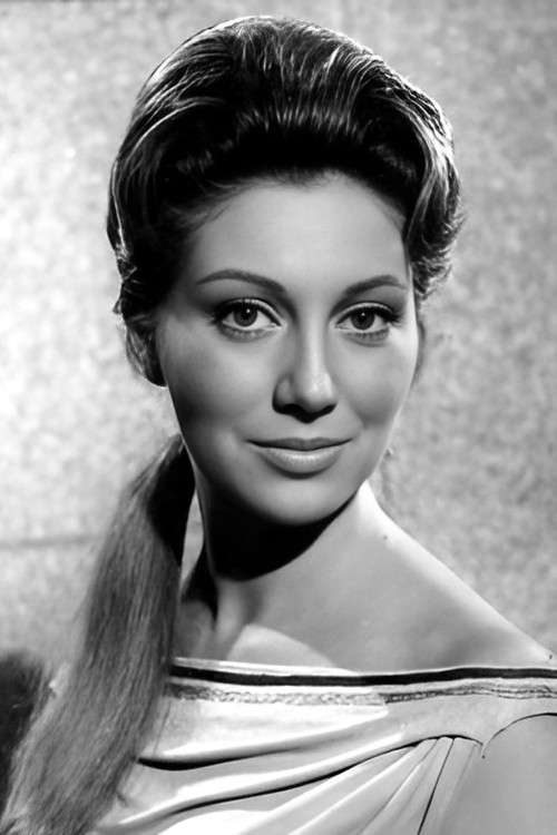 Wandisa Guida as Agnese