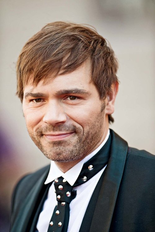 Lado Bizovičar as Policist