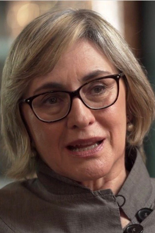 Patricia Arriaga-Jordán as Mariana