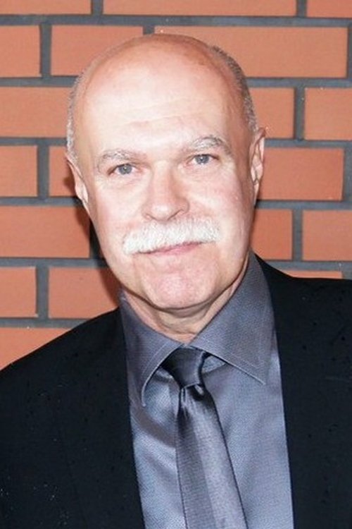 Edwin Petrykat as Marceli