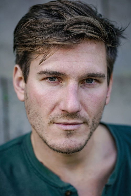 Sebastian Prenzel as Farges