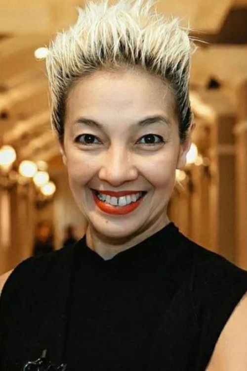 Vicky Burki as Monil