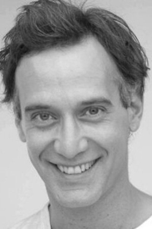 Iván Ugalde as Monstruo