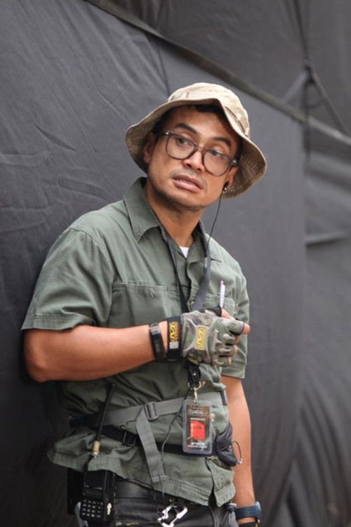 Wencislaus de Rozari as Pak Sugeng