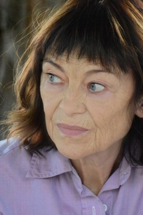 Hildegard Kuhlenberg as Ilse Pacholke