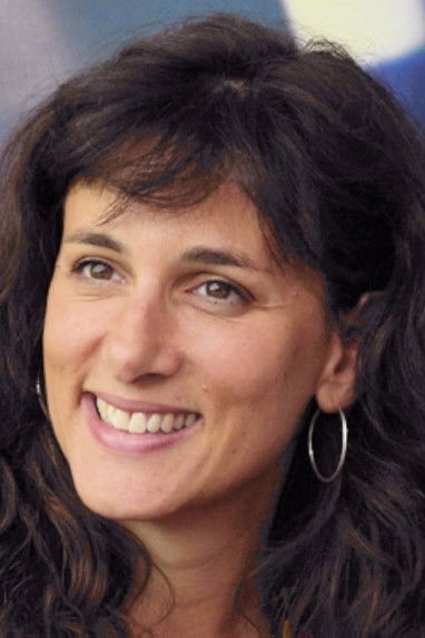 Mariela Besuievsky as Doctora