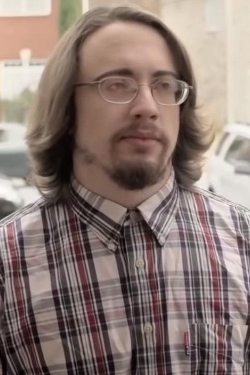 Sam Hyde as Beach Goer
