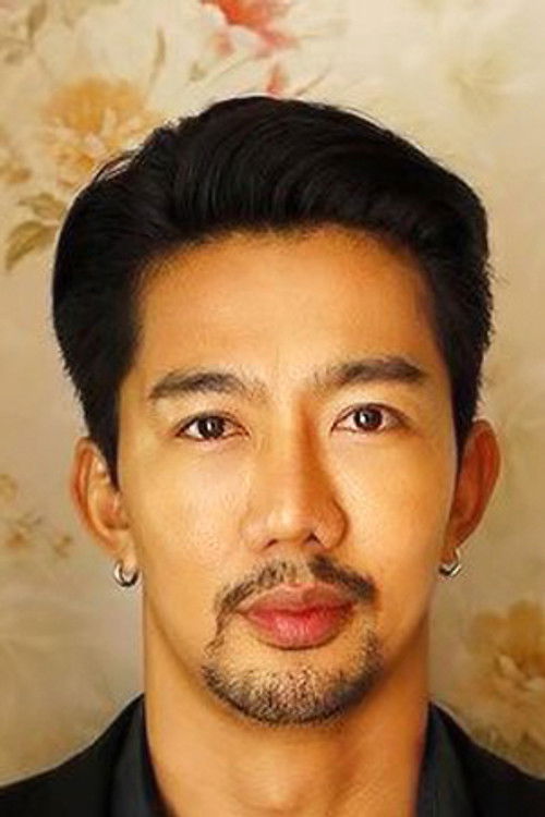 Sarawut Siriphet as Wang