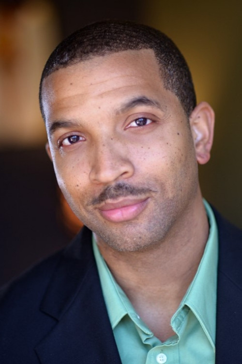 Antonio Harrison Jr. as Thomas