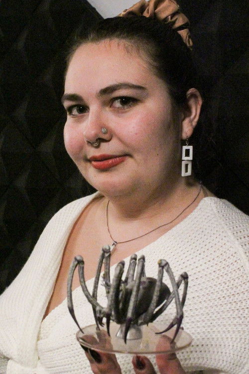 Nara as Rayne (voice)