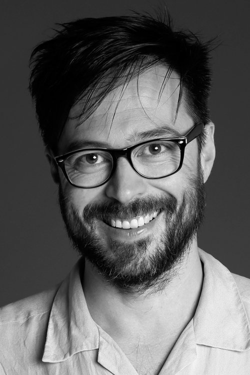 Waldo Salgado as Mercenary