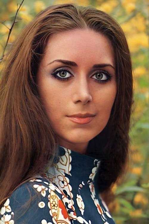 Marina Morgan as Nightclub performer