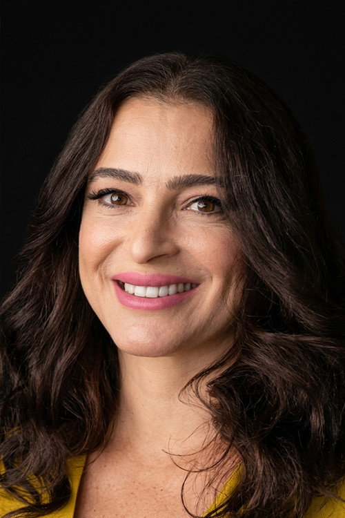 Mine Çayıroğlu as Tülin Karanoğlu