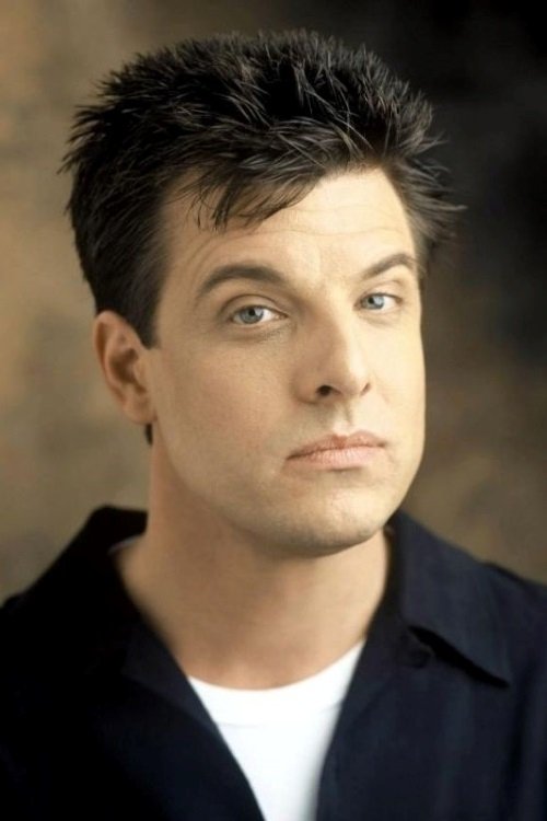 Mitch Rouse as Bob Clayton