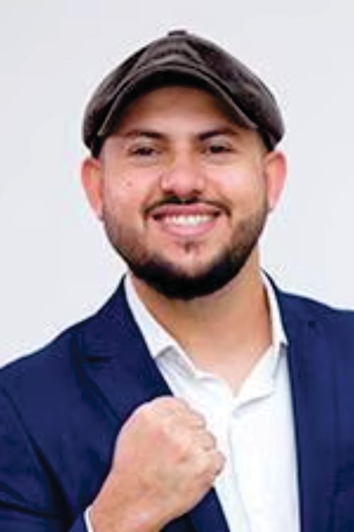 Pedro Pôncio as Himself