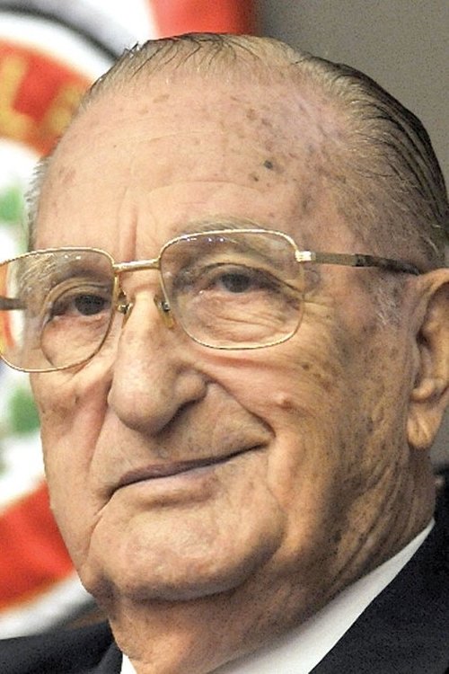 Rafael Rojas Doria as Papapa