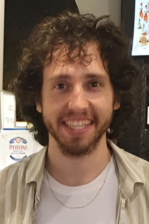 Kosta Kaplan as Raanan