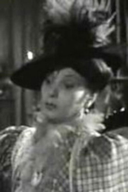 Mariana Larrabeiti as 