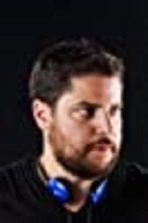 Bradley K. Ross as Aaron Lubiarz