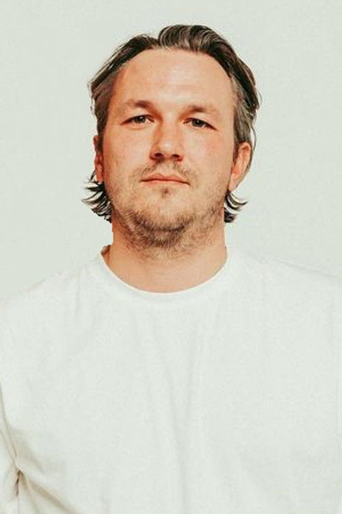 Andy Slaymaker as Guitar