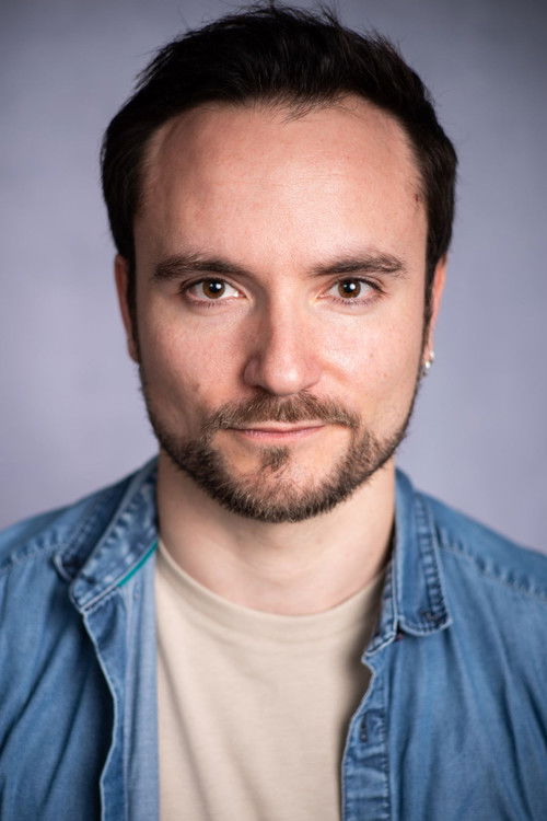 Rémi Gutton as Polo (voice)
