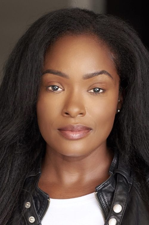 Reynada Robinson as Naomi Howard