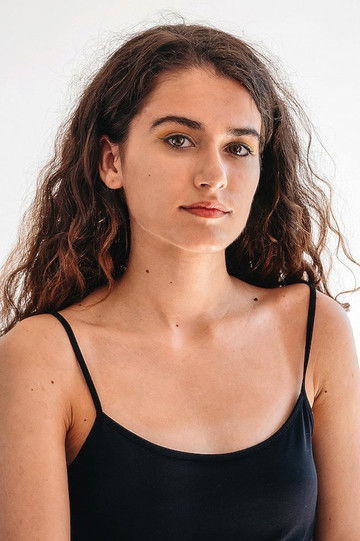 Inês Gomes da Silva as Madalena