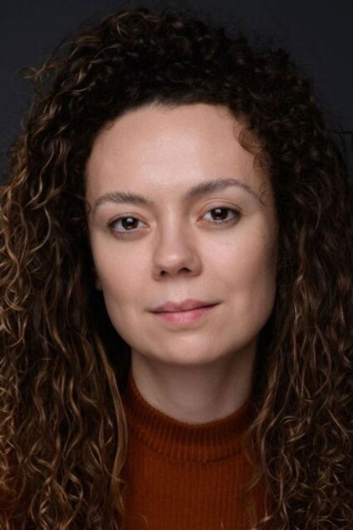 Irina Serdechnaya as Waitress