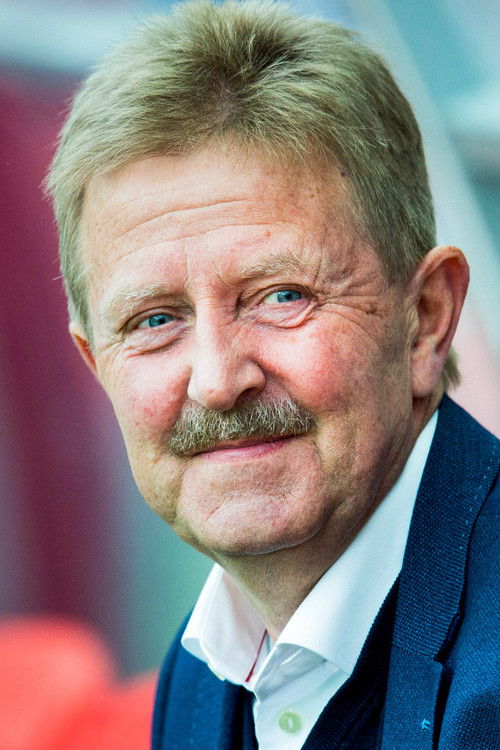 Staffan Lindeborg as Self - Kommentator (archive sound)