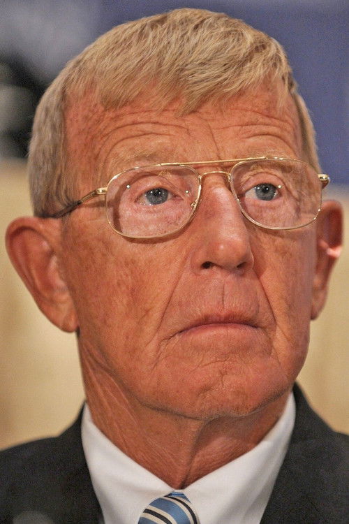 Lou Holtz as Self