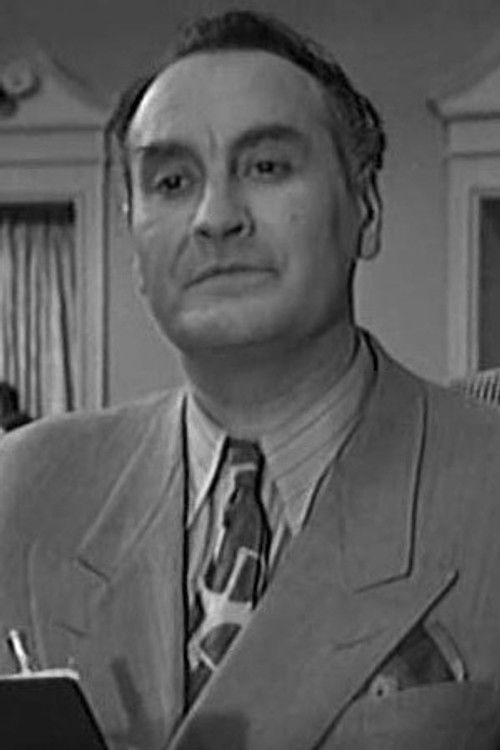 Konstantin Mikhaylov as Smolin