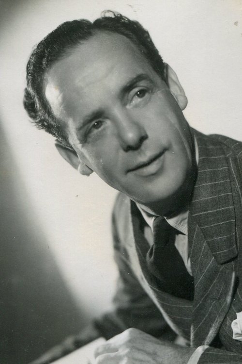 Mervyn Johns as Wickers