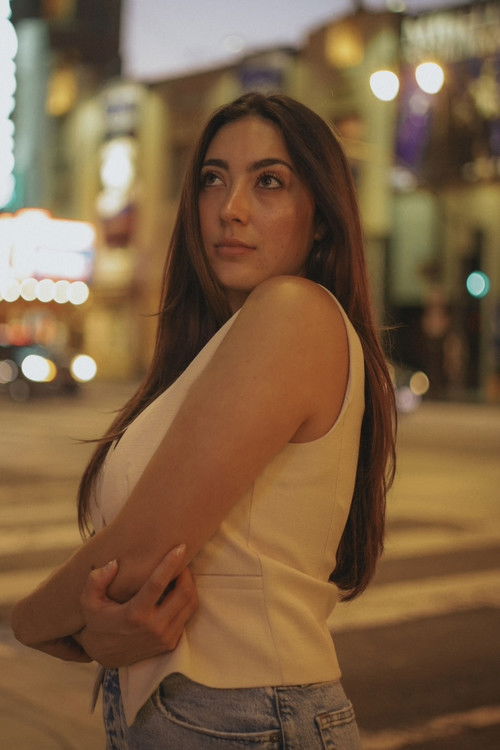 Delilah Cunneen as Convention Fan