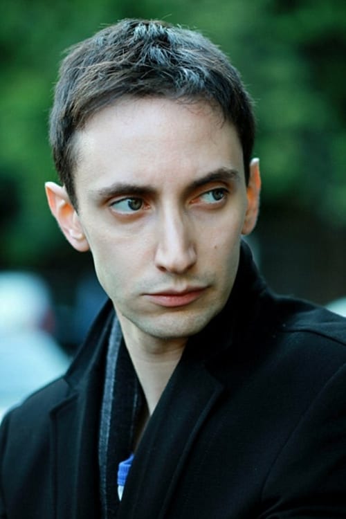 Francesco Formichetti as Captain