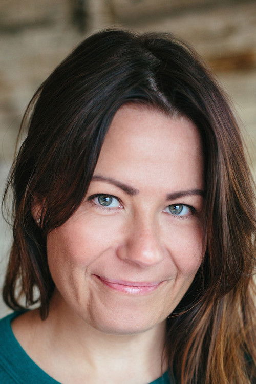 Naddine Madell as Barb