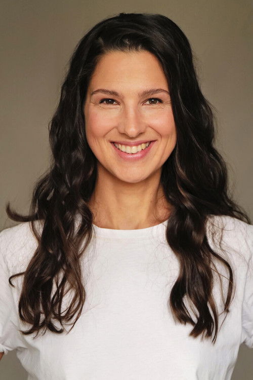 Lisa Flachmeyer as Krankenschwester