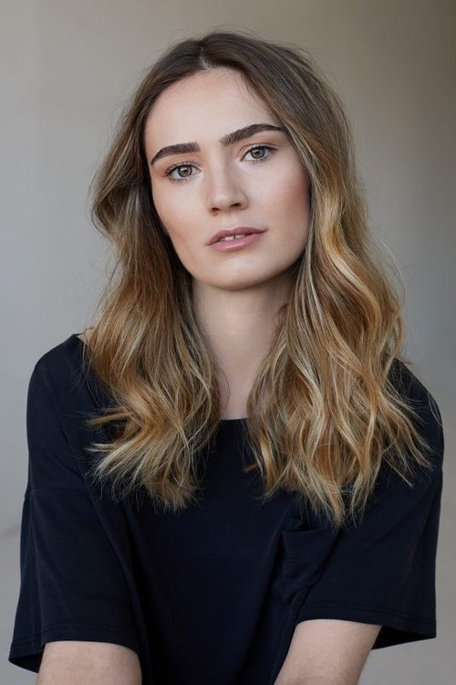 Caroline Courtois Schirmer as Angelica