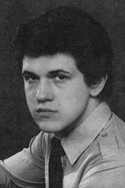 Igor Nefyodov as Вадим Петельников (инспектор)