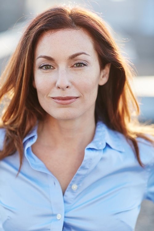 Karine Dion as Lori Hayes