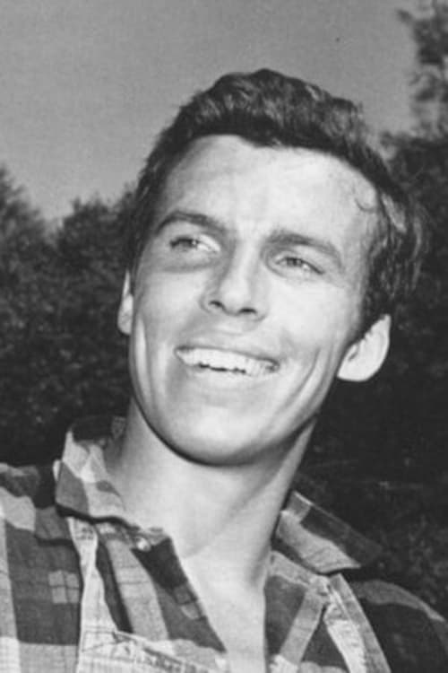 Anthony Costello as Frank McAndrew