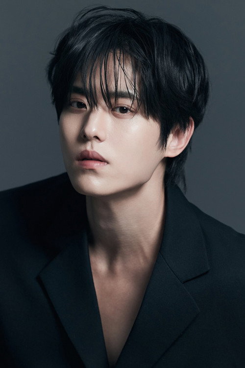 이도경 as Self - Contestant