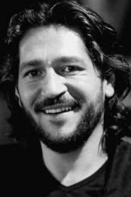 Sergio Troiano as Lupo