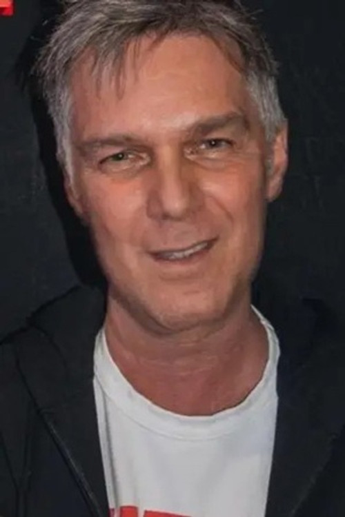 Massimiliano Alto as Brandon (voce)