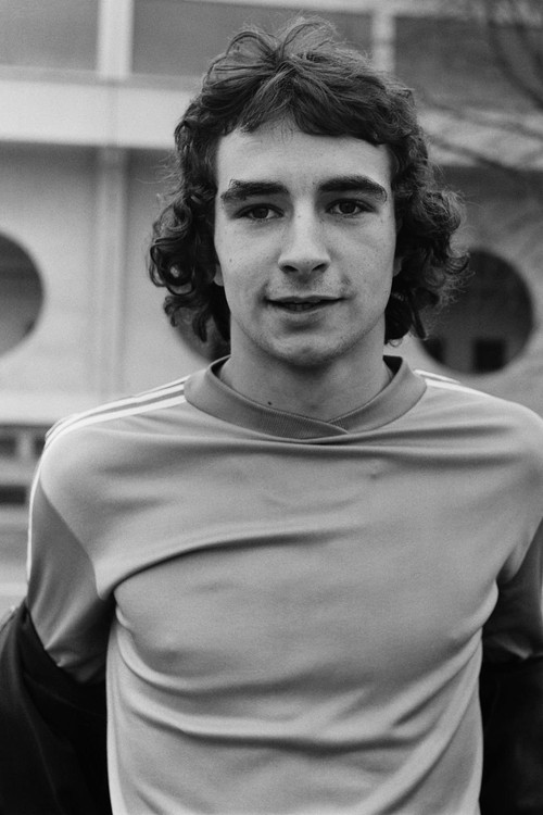 Dominique Rocheteau as Jeannot